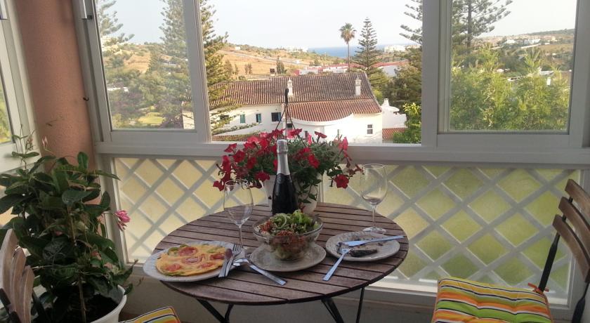Lagos Ocean View Guesthouse Екстериор снимка